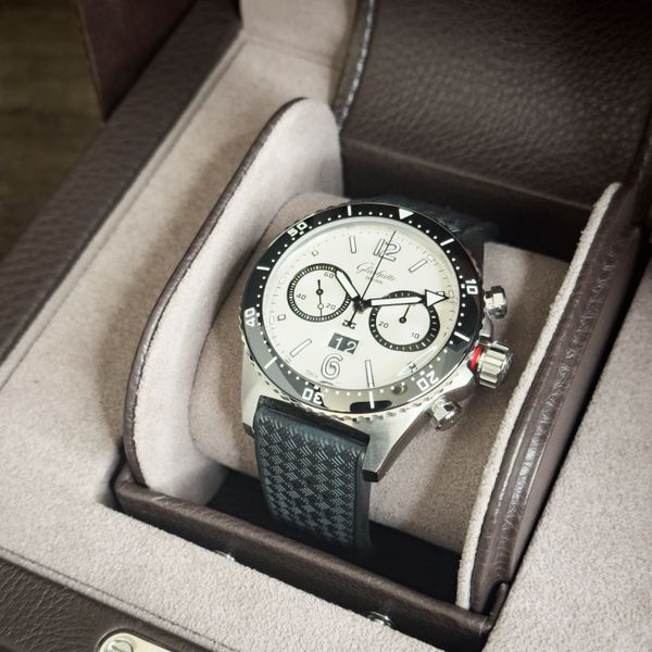 Glashutte Original SeaQ 1-37-23-03-80-33